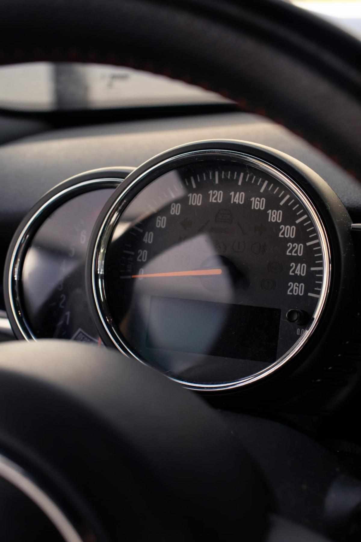 mini-cooper-s-cabrio-automatico-2014-gasolina-1598cc