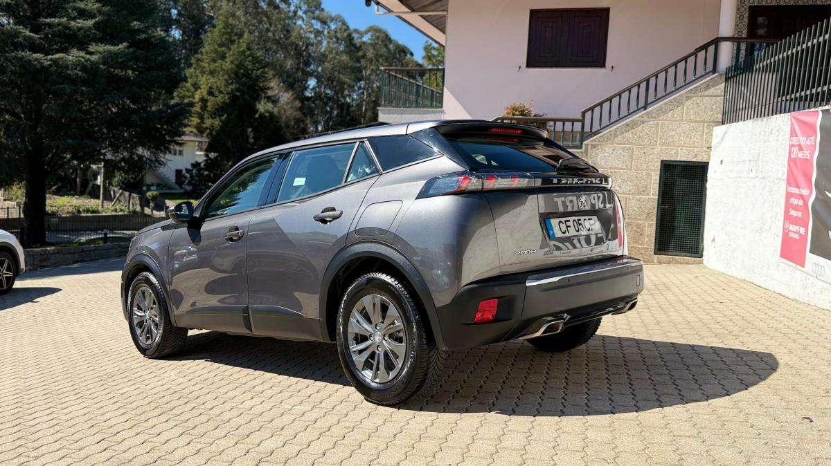 peugeot-2008-2021-gasolina-1199cc