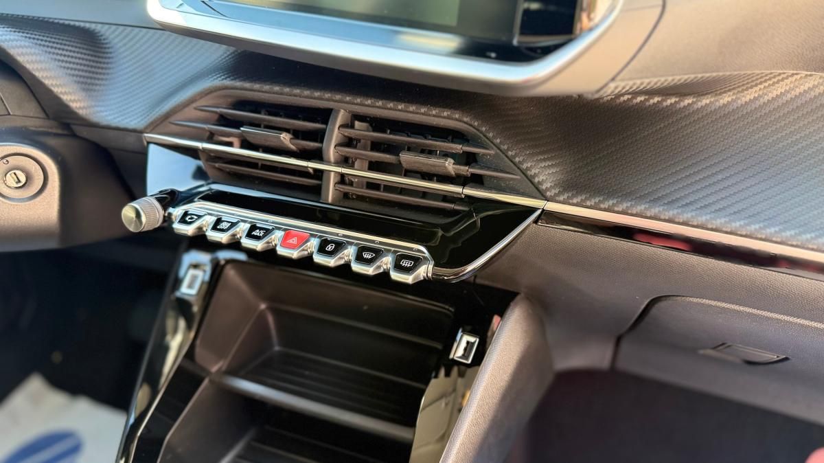 peugeot-2008-2021-gasolina-1199cc