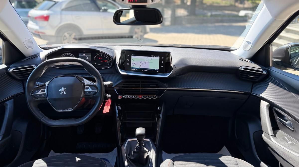 peugeot-2008-2021-gasolina-1199cc