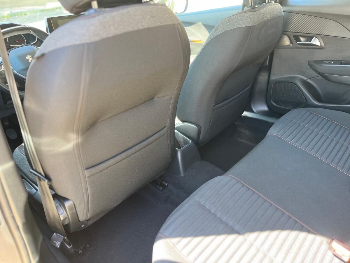 peugeot-2008-2021-gasolina-1199cc