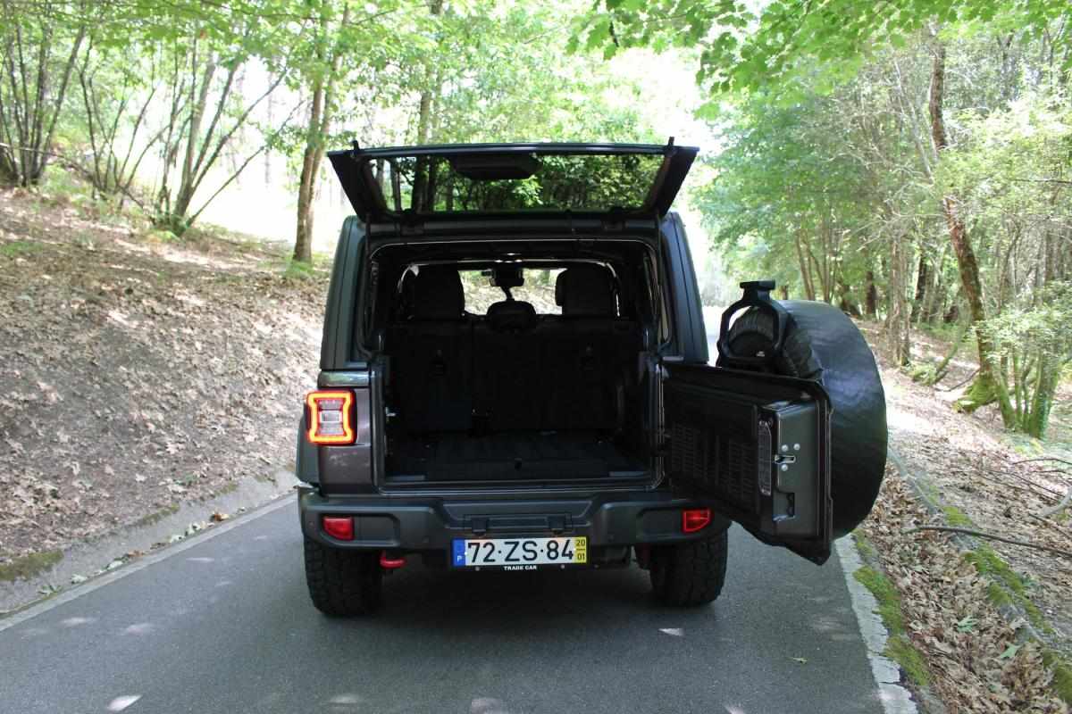 jeep-wrangler-2020-diesel-2143cc