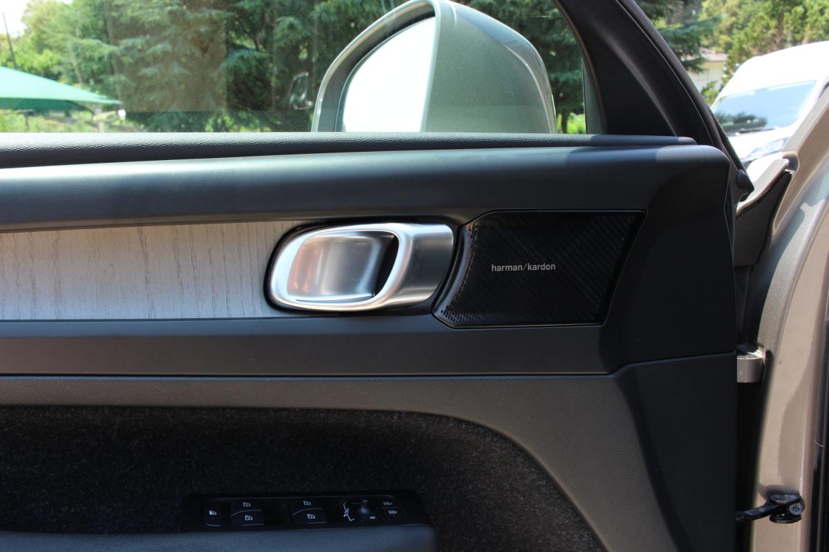 volvo-xc40-2021-hibrido-a-gasolina-1477cc