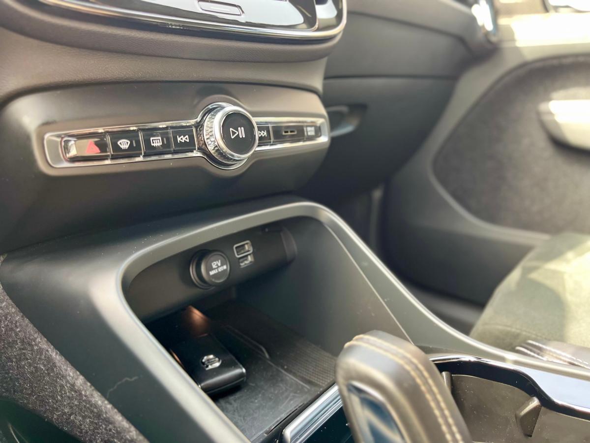 volvo-xc40-2019-diesel-1969cc