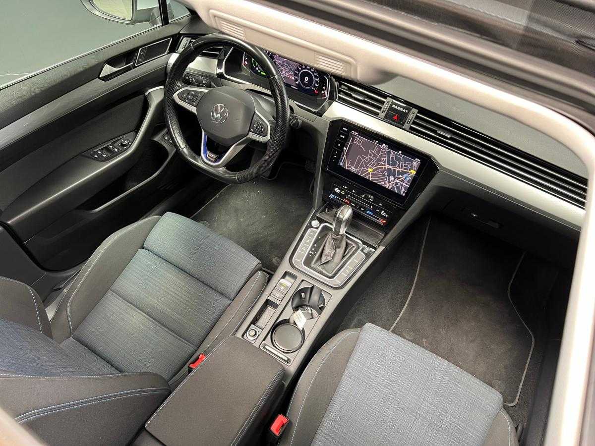 volkswagen-passat-variant-2020-hibrido-a-gasolina-1395cc