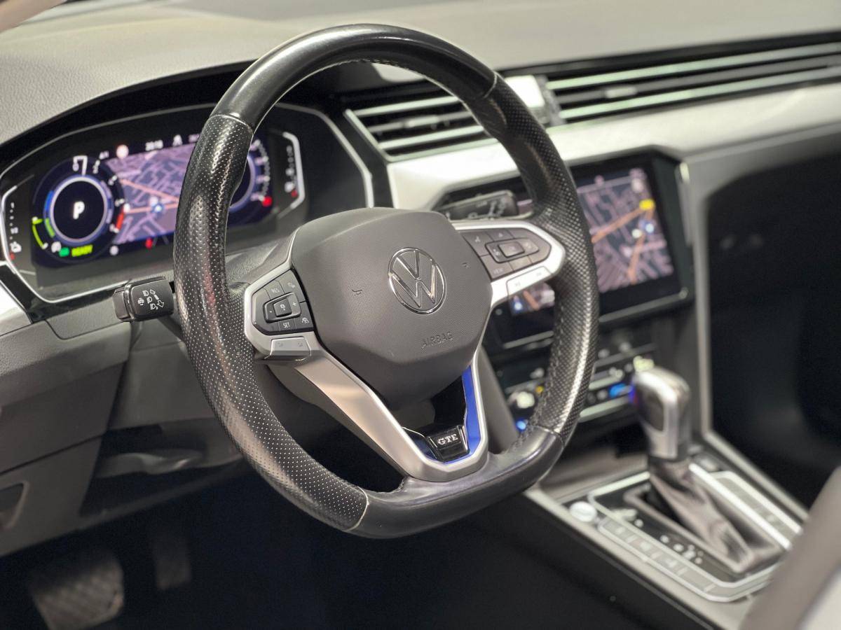 volkswagen-passat-variant-2020-hibrido-a-gasolina-1395cc