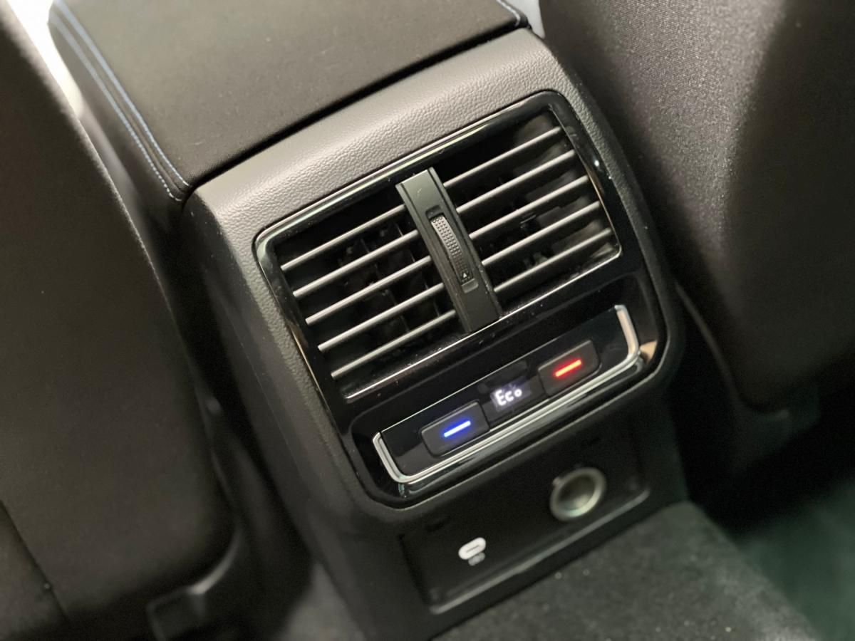 volkswagen-passat-variant-2020-hibrido-a-gasolina-1395cc