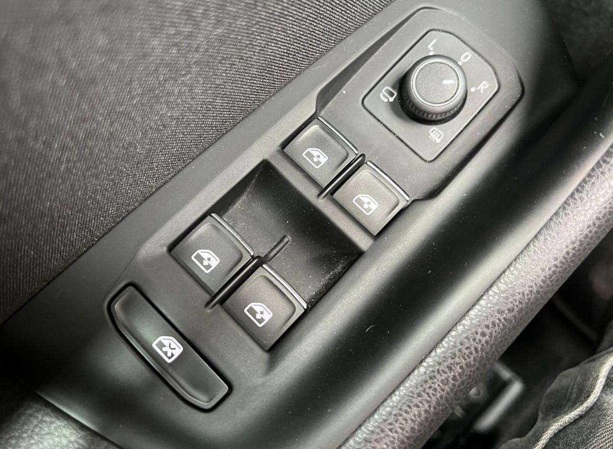 volkswagen-passat-variant-2020-hibrido-a-gasolina-1395cc