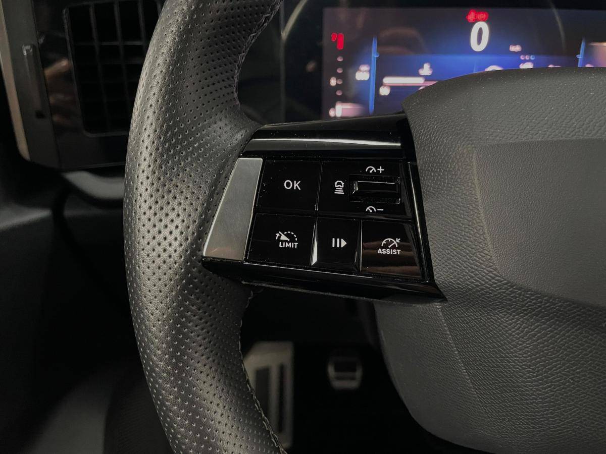 opel-astra-2023-gasolina-1199cc