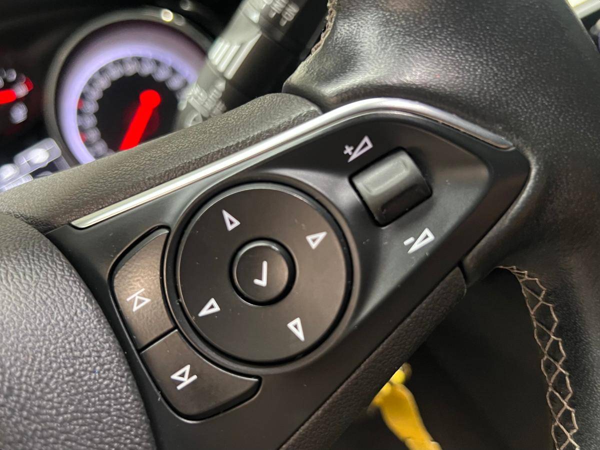 opel-insignia-sports-tourer-2021-diesel-1496cc