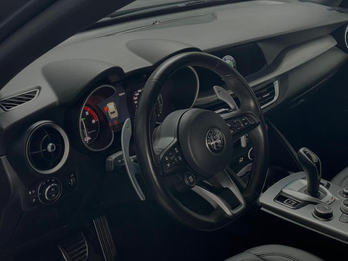 alfa-romeo-stelvio-2022-diesel-2143cc