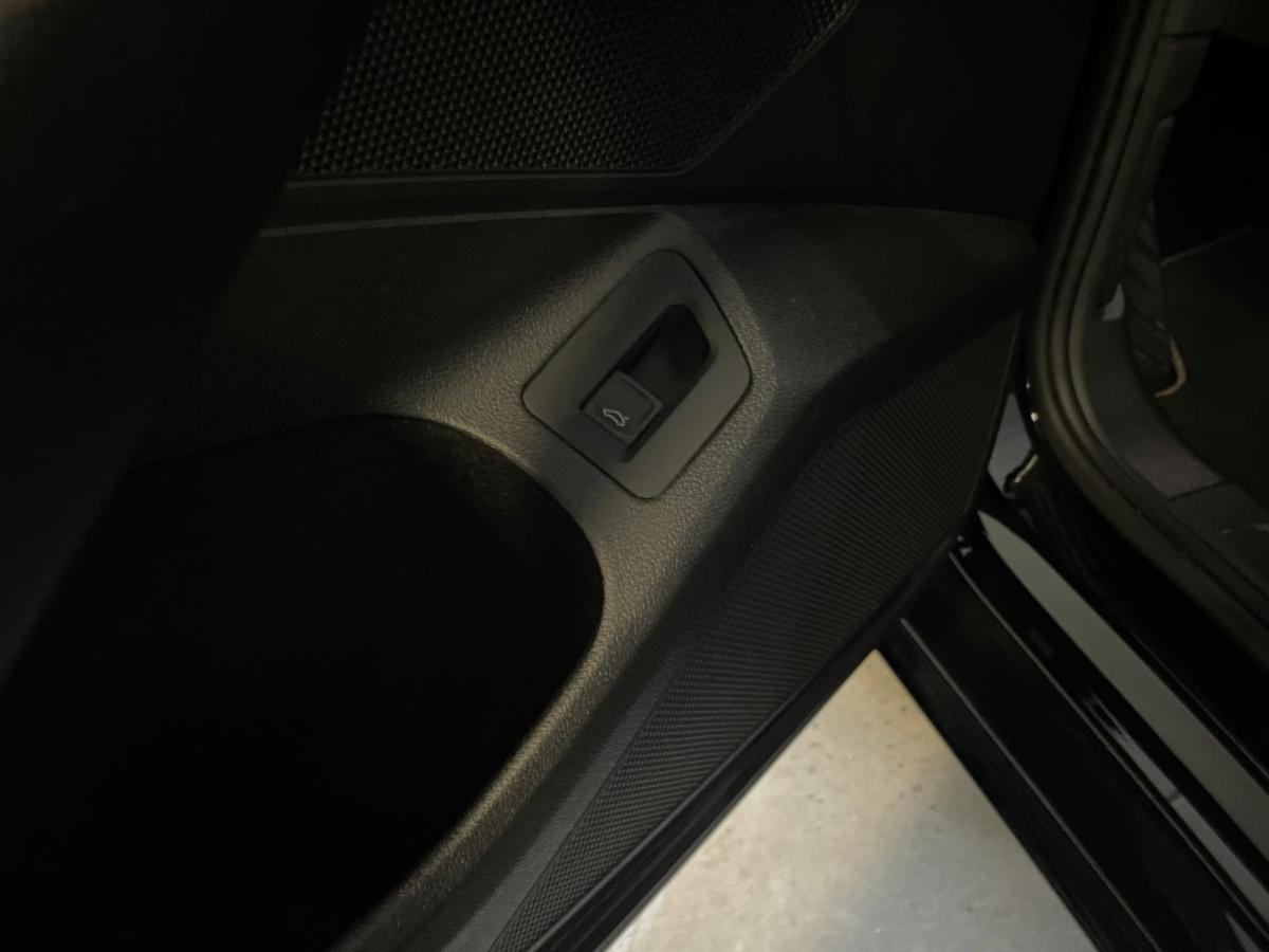 volkswagen-passat-variant-2020-diesel-1598cc