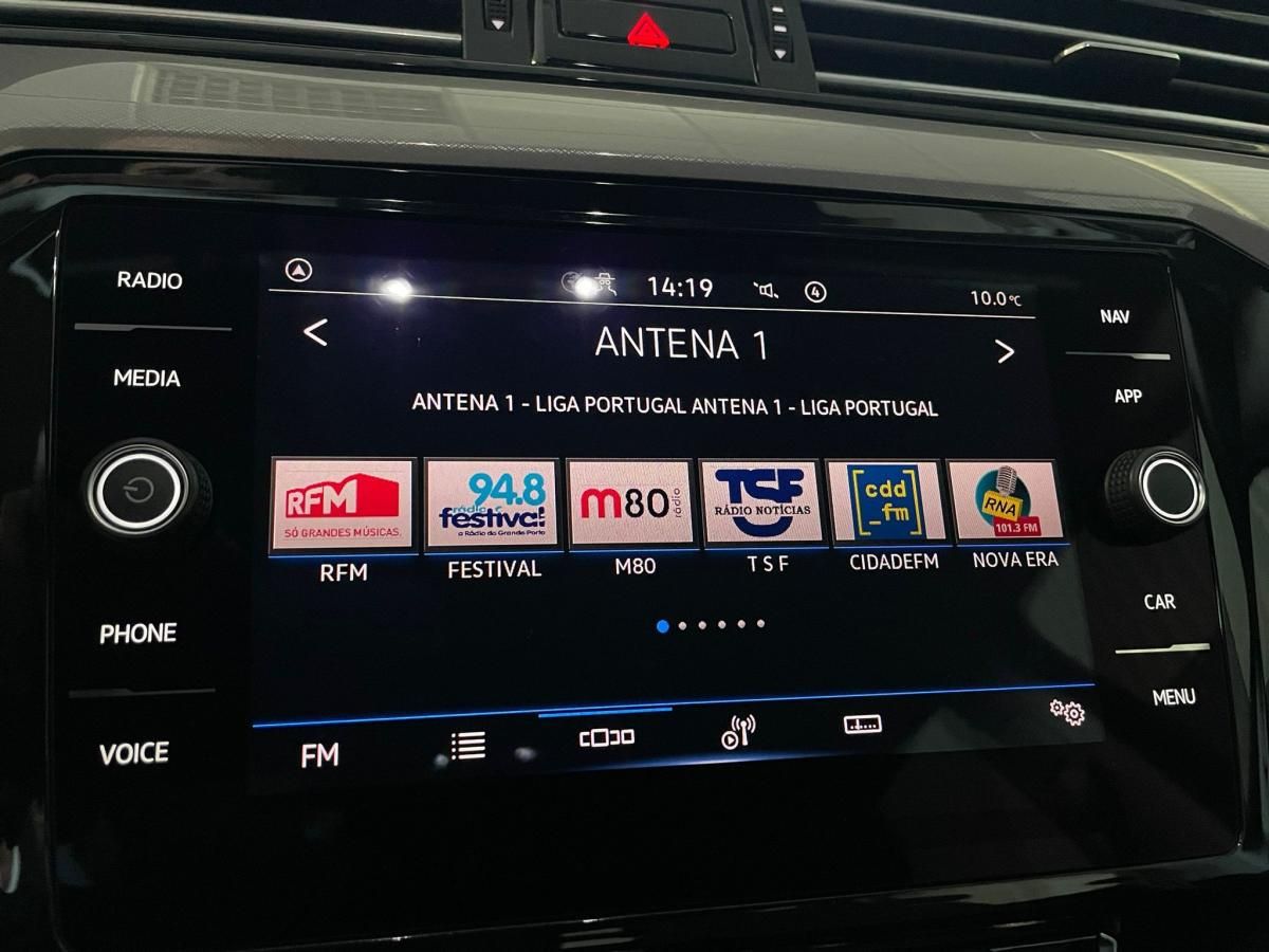volkswagen-passat-variant-2020-diesel-1598cc