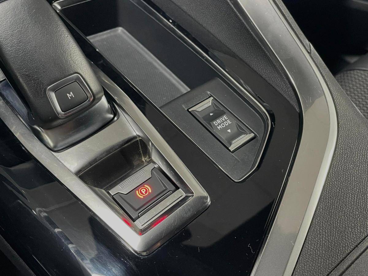 peugeot-3008-2022-gasolina-1199cc