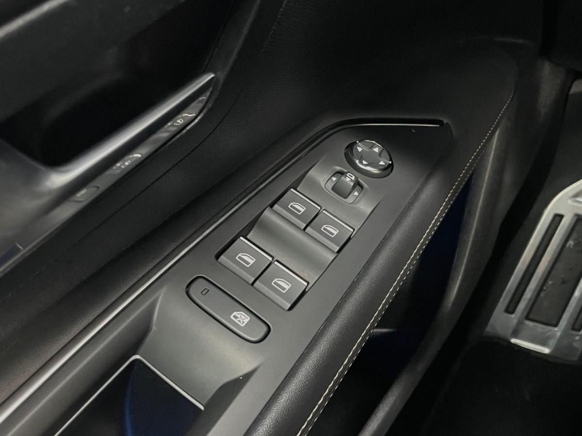 peugeot-3008-2022-gasolina-1199cc