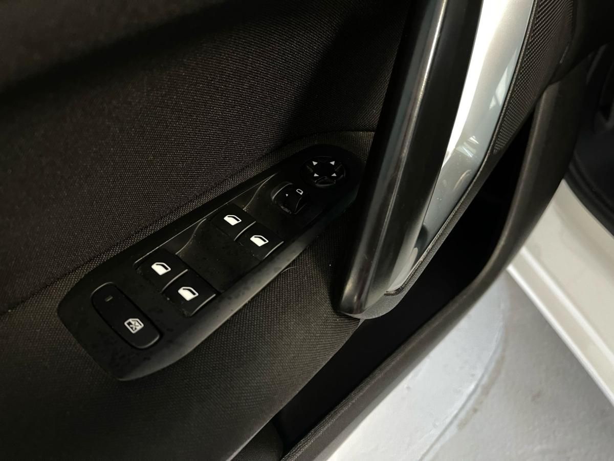 peugeot-308-2018-diesel-1560cc