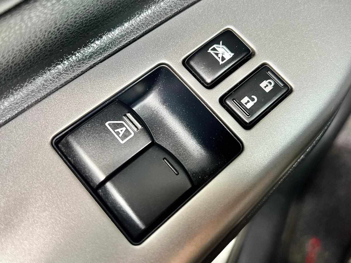 nissan-micra-2015-gasolina-1198cc