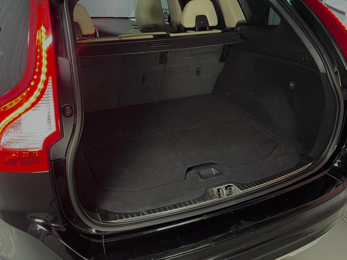 volvo-xc60-2017-diesel-1969cc