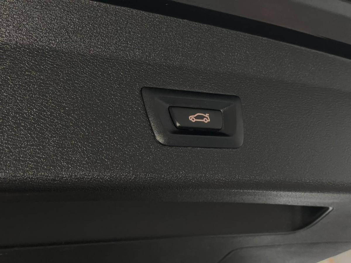 bmw-x1-2018-diesel-1496cc