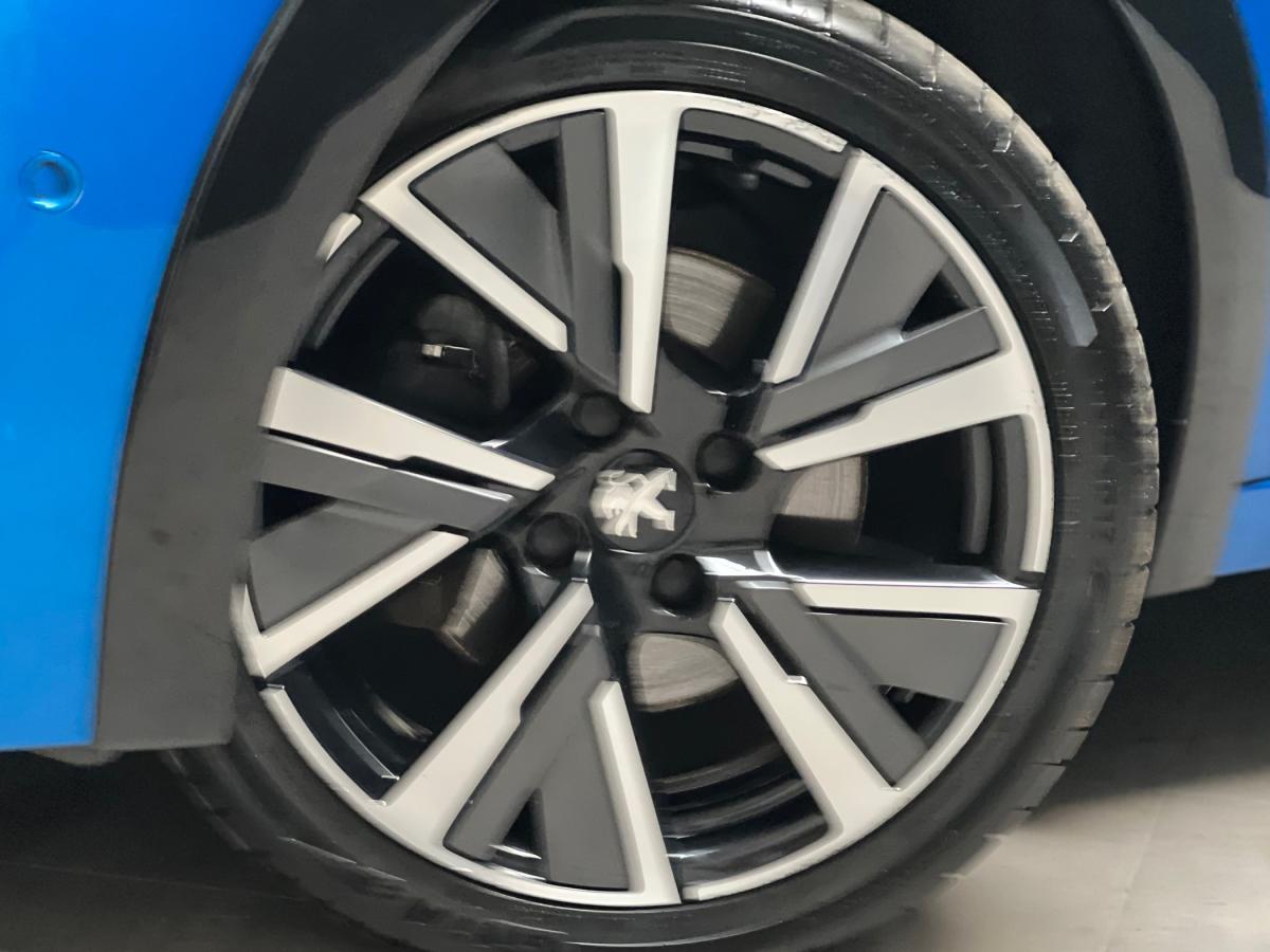 peugeot-208-2022-gasolina-1199cc