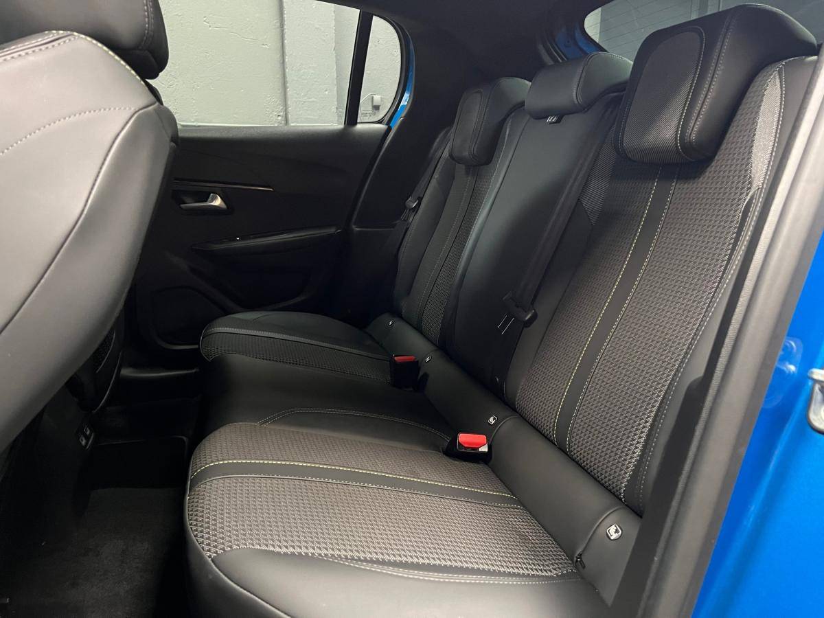 peugeot-208-2022-gasolina-1199cc