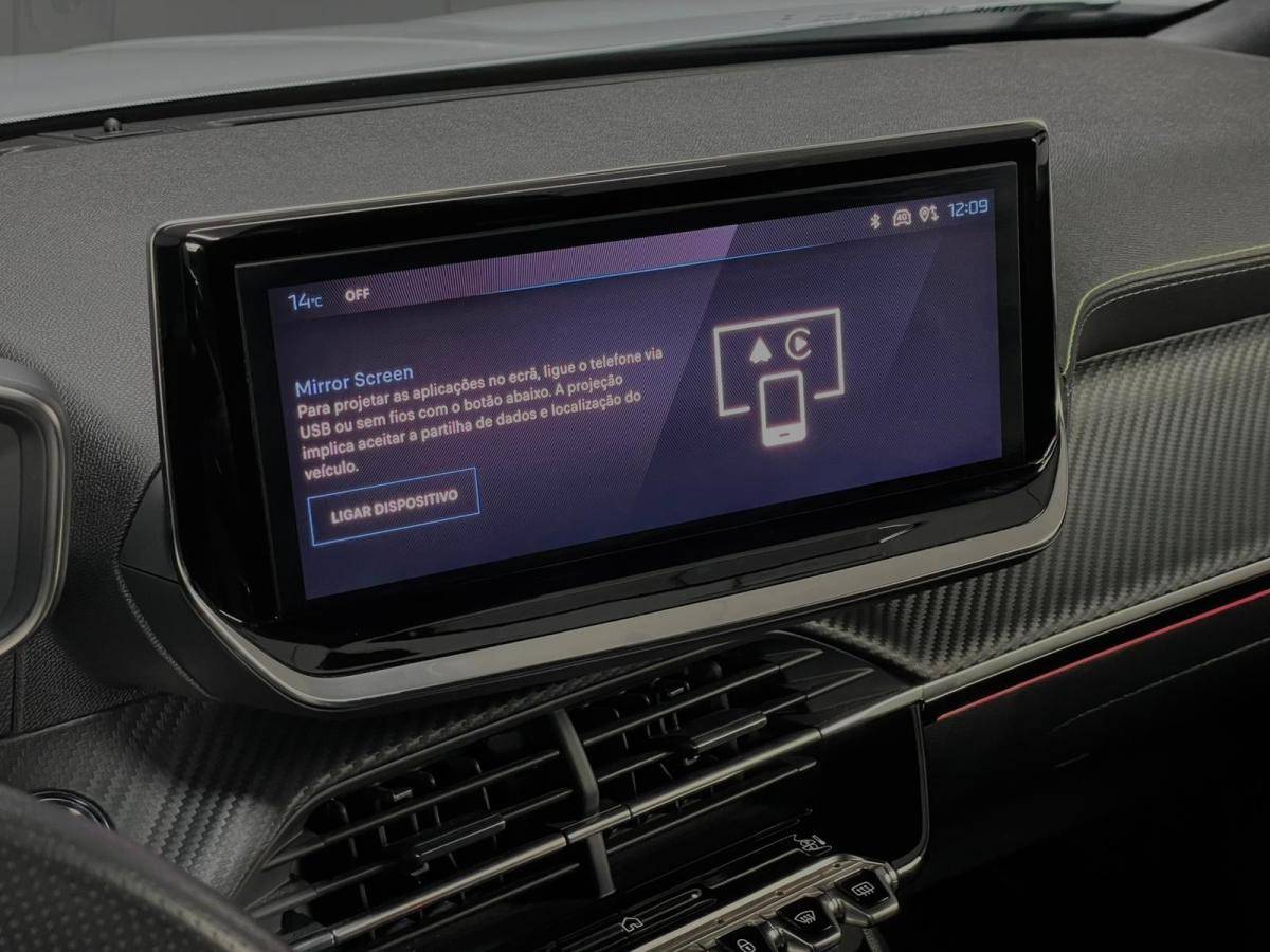 peugeot-2008-2023-gasolina-1199cc