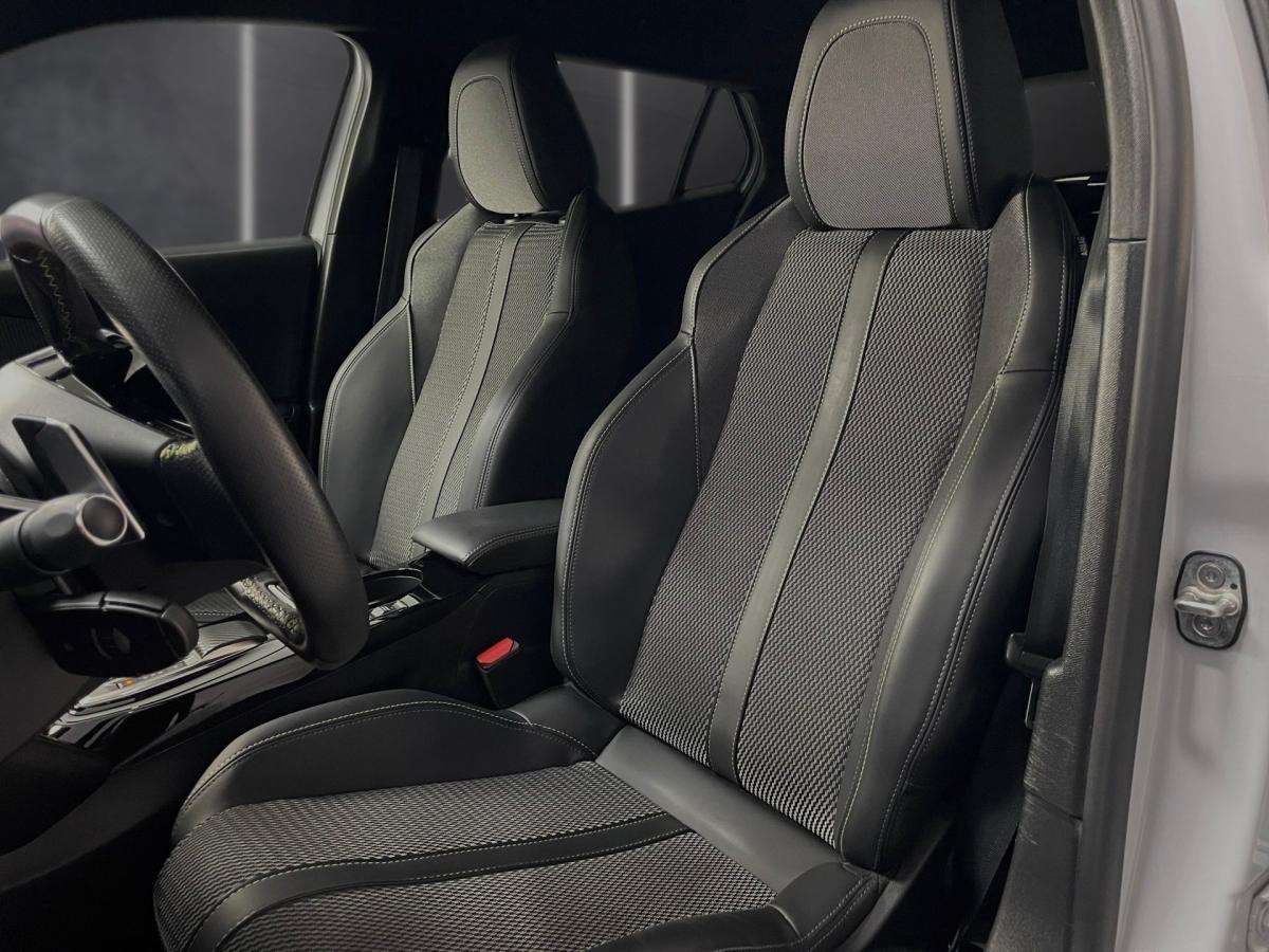 peugeot-2008-2023-gasolina-1199cc
