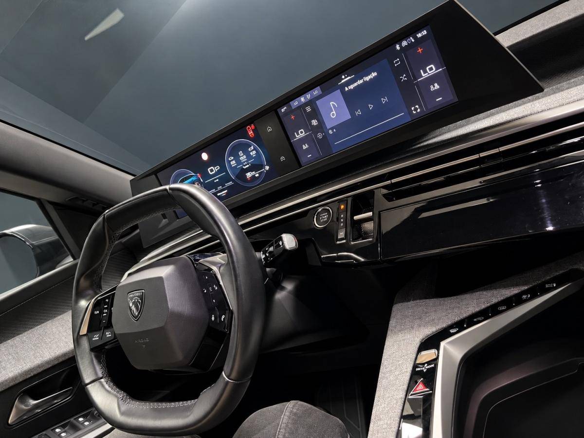 peugeot-e-3008-2025-eletrico-0cc