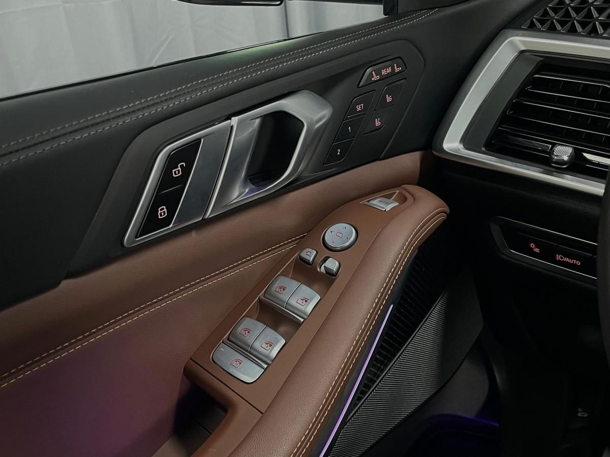 bmw-x7-2023-gasolina-4395cc