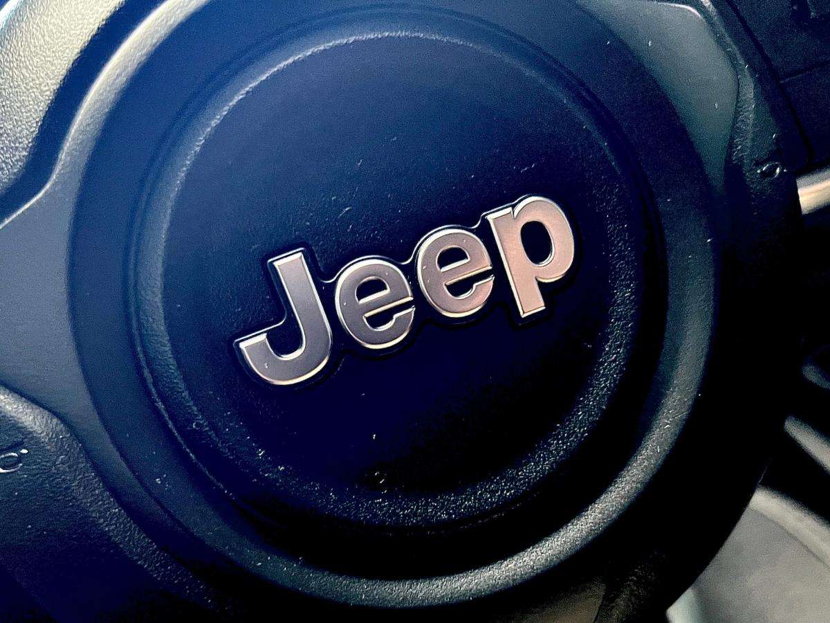 jeep-avenger-2024-eletrico-0cc