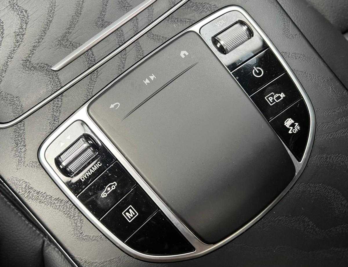 mercedes-benz-glc-2023-hibrido-a-gasolina-1991cc