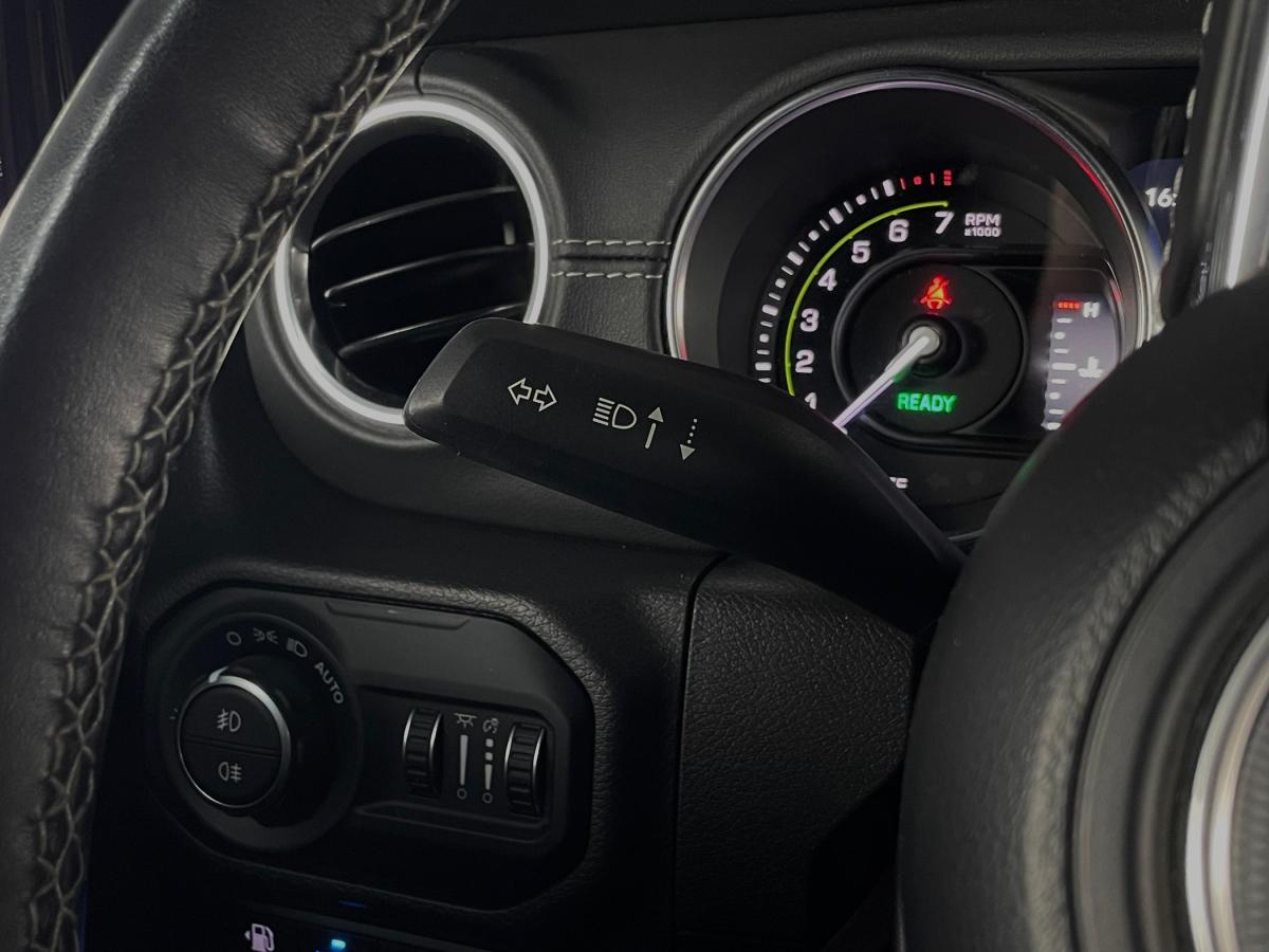 jeep-wrangler-2023-hibrido-a-gasolina-1995cc