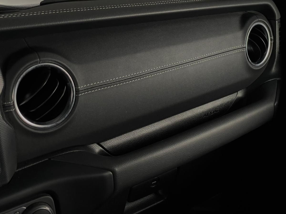 jeep-wrangler-2023-hibrido-a-gasolina-1995cc