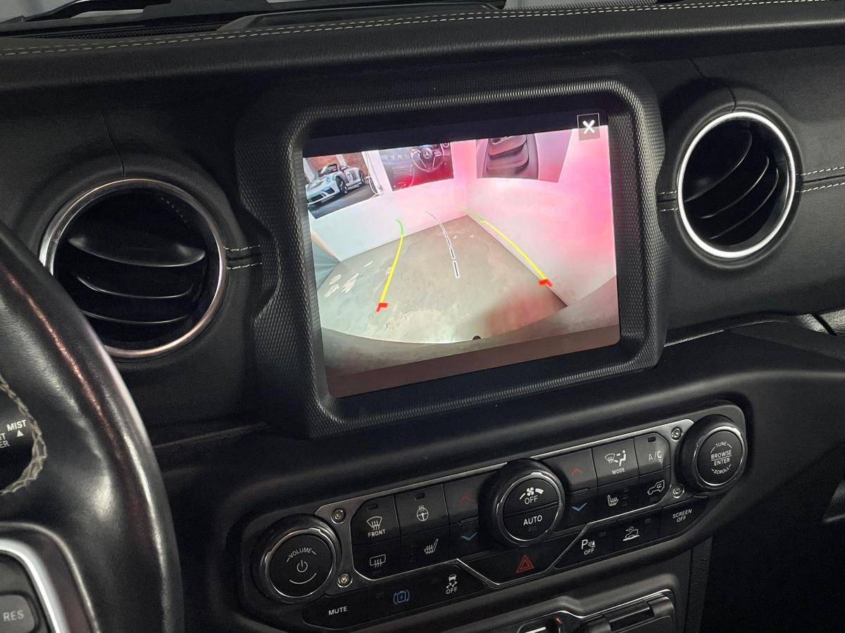 jeep-wrangler-2023-hibrido-a-gasolina-1995cc