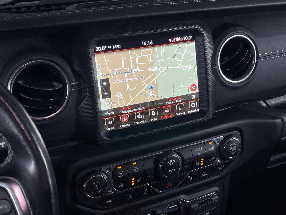 jeep-wrangler-2023-hibrido-a-gasolina-1995cc