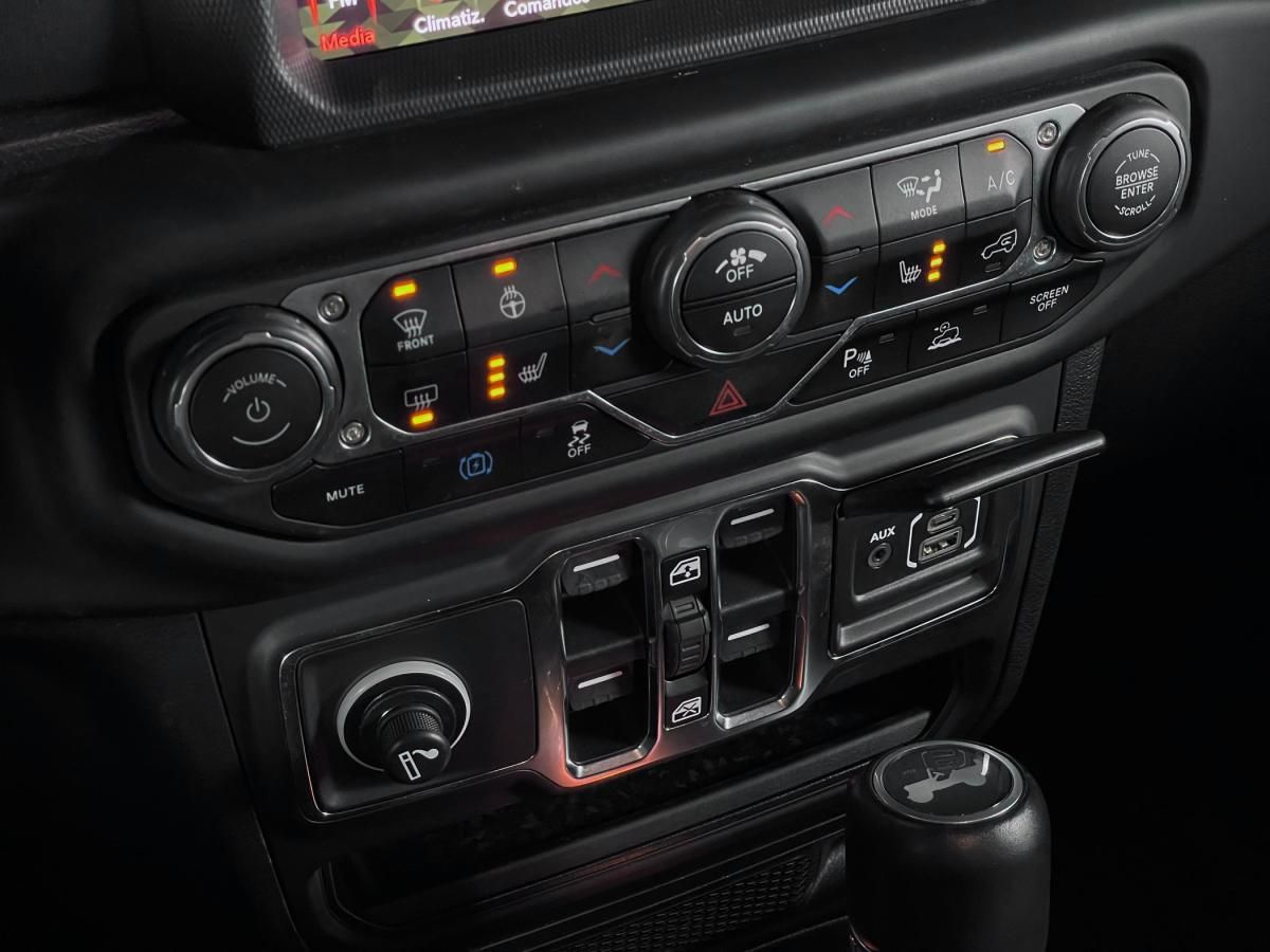 jeep-wrangler-2023-hibrido-a-gasolina-1995cc