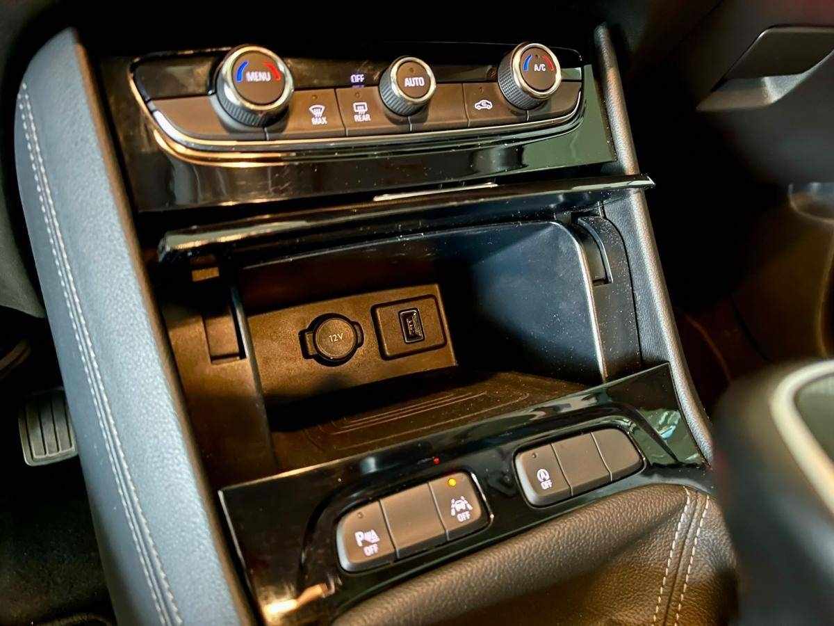 opel-grandland-2022-gasolina-1199cc