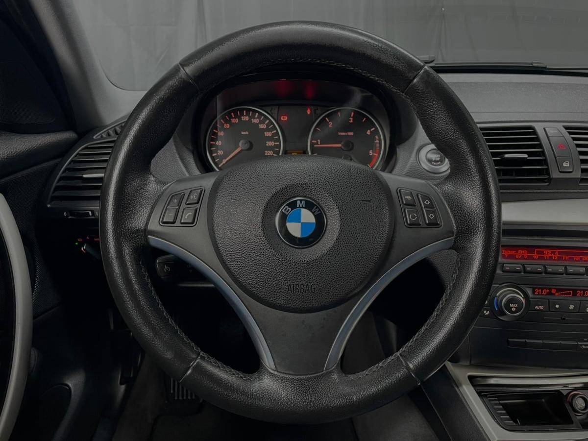 bmw-serie-1-2011-diesel-1995cc