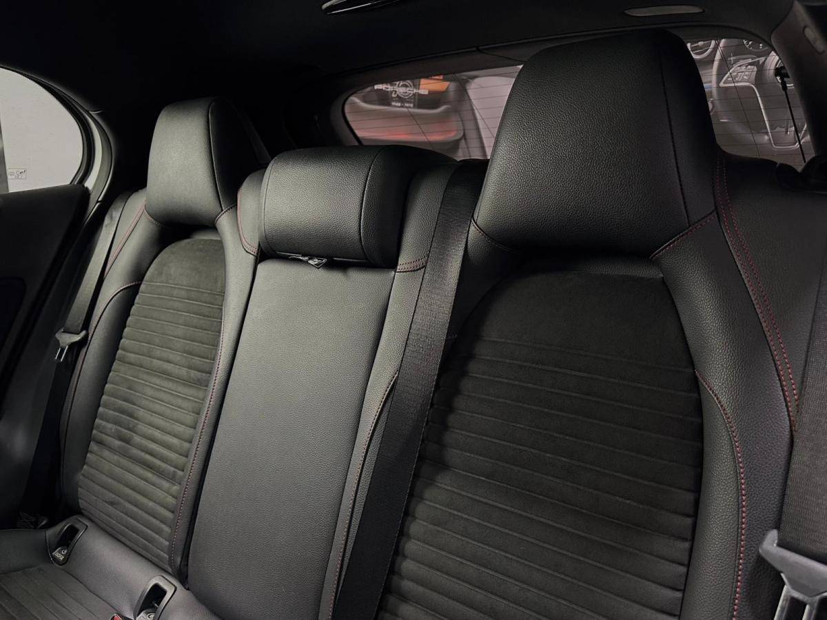 mercedes-benz-gla-2017-diesel-1461cc