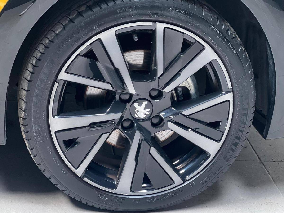 peugeot-208-2022-gasolina-1199cc