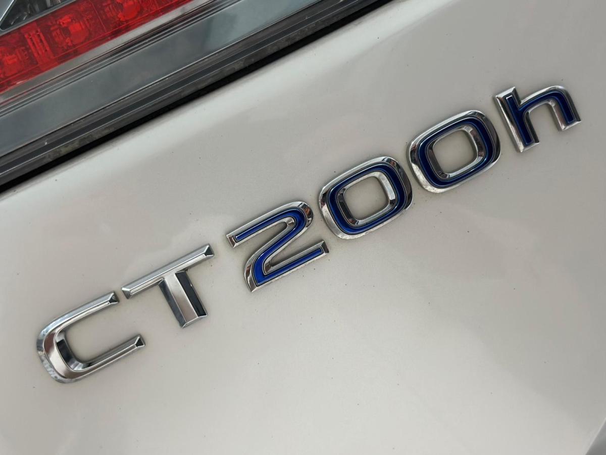 lexus-ct-200h-2016-gasolina-1798cc