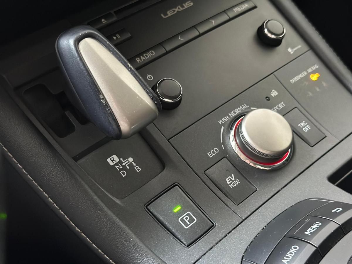 lexus-ct-200h-2016-gasolina-1798cc
