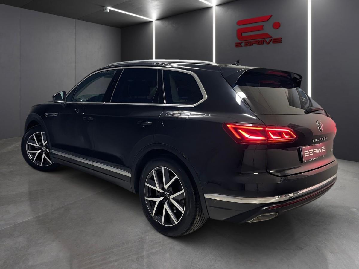 volkswagen-touareg-2021-hibrido-a-gasolina-2995cc