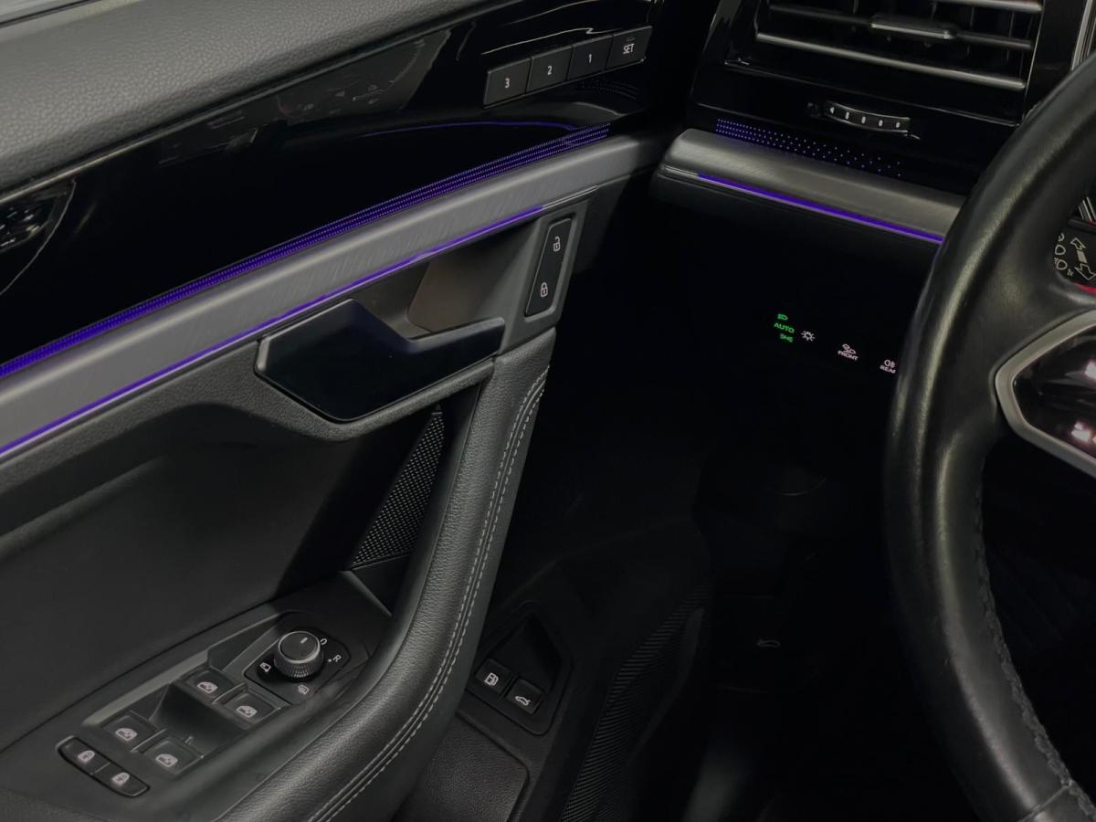 volkswagen-touareg-2021-hibrido-a-gasolina-2995cc