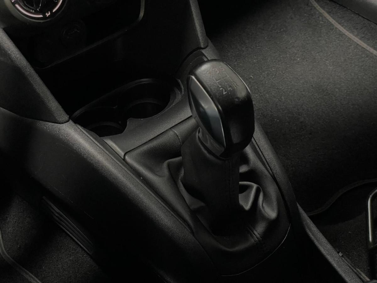 peugeot-208-2019-gasolina-1199cc