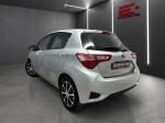 toyota-yaris-2020-hibrido-a-gasolina-1497cc