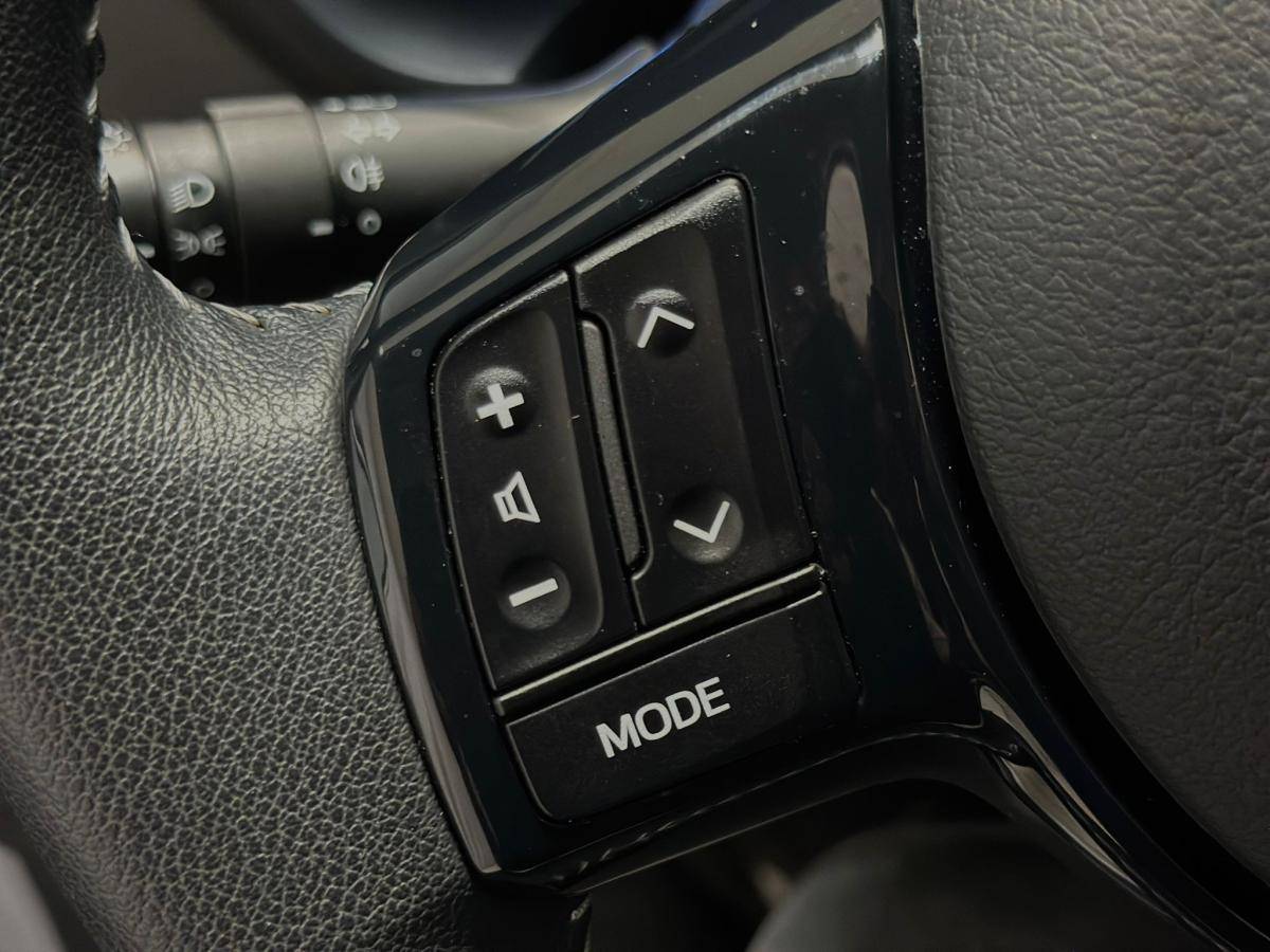 toyota-yaris-2020-hibrido-a-gasolina-1497cc