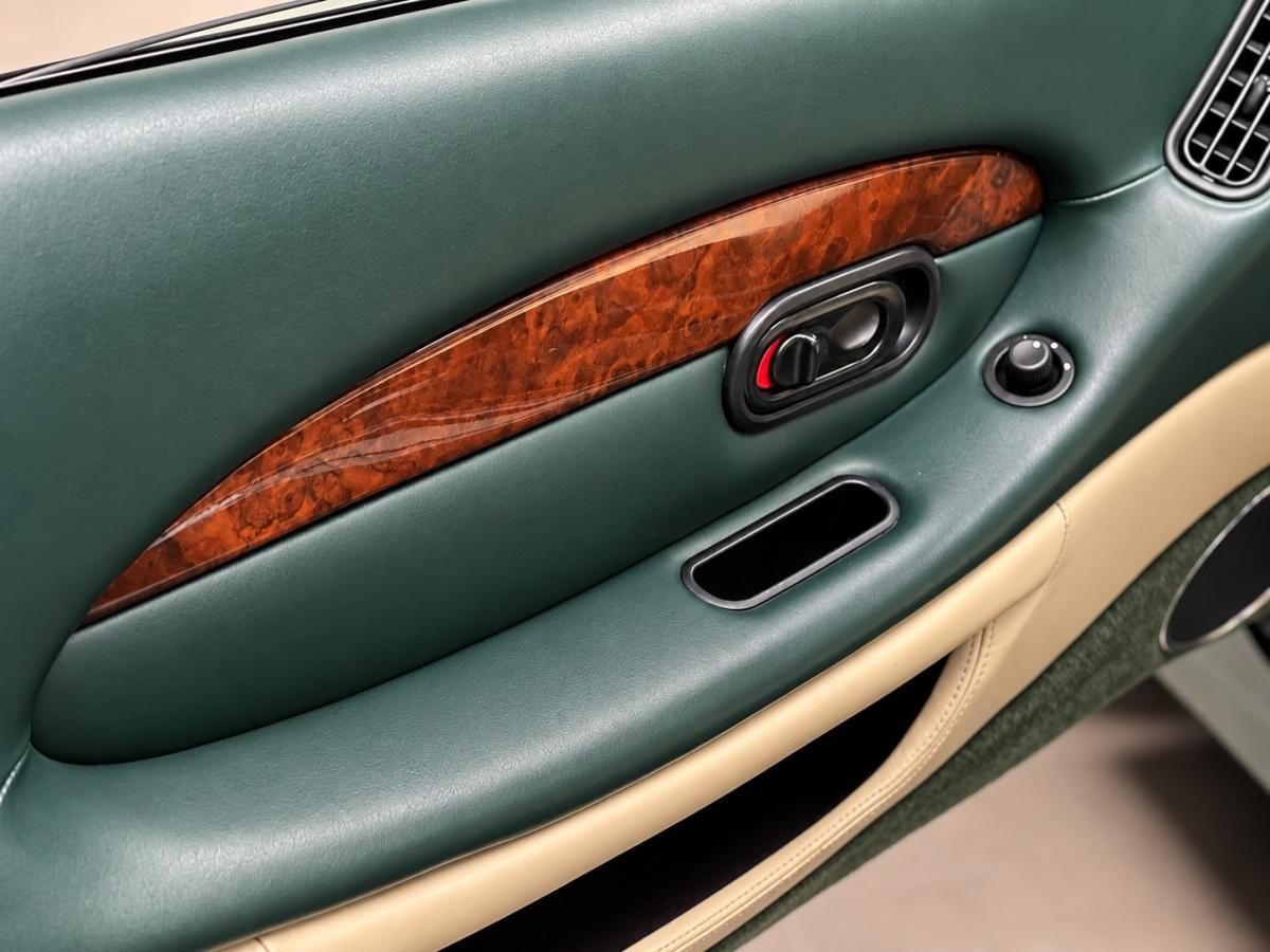 aston-martin-db7-2001-gasolina-5935cc