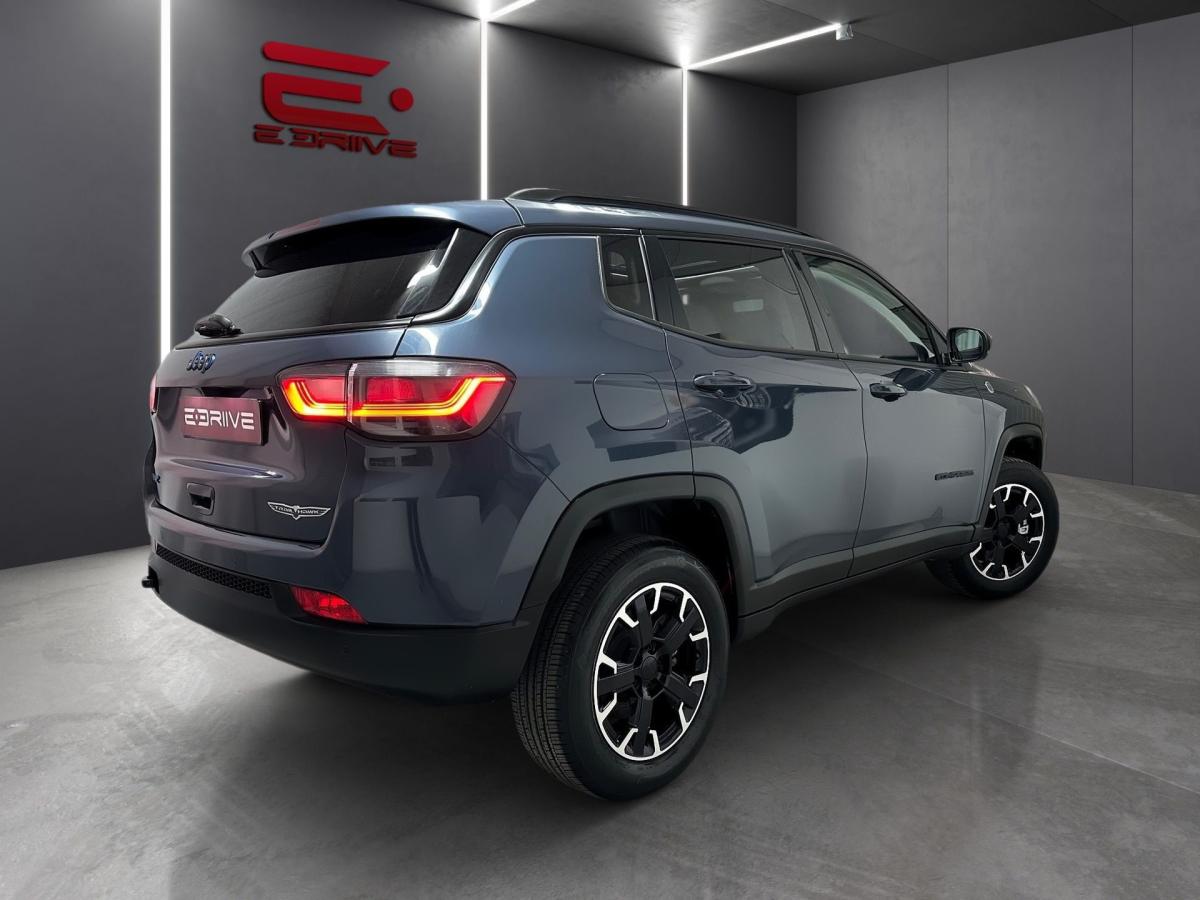 jeep-compass-2023-hibrido-a-gasolina-1332cc