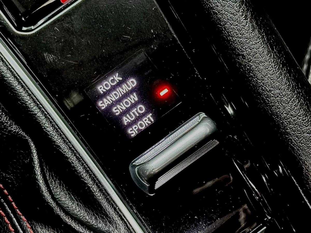 jeep-compass-2023-hibrido-a-gasolina-1332cc